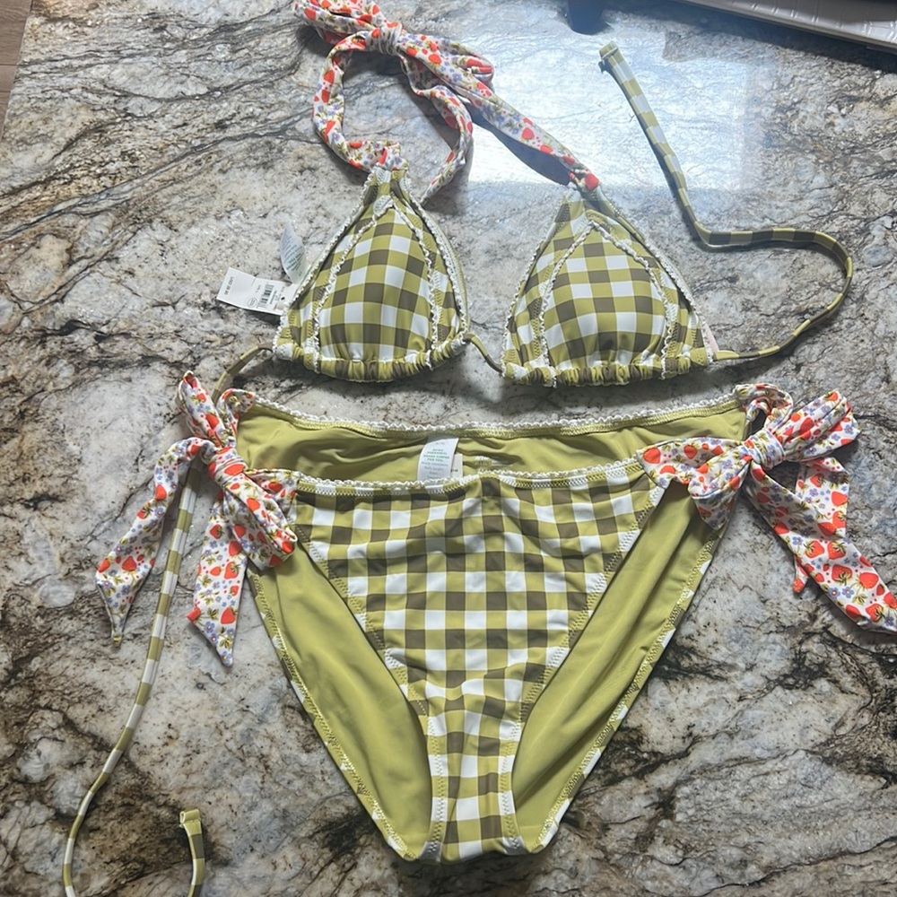 NWT!! Aerie Tomboy Green Plaid/Fruity Floral Pattern Bikini